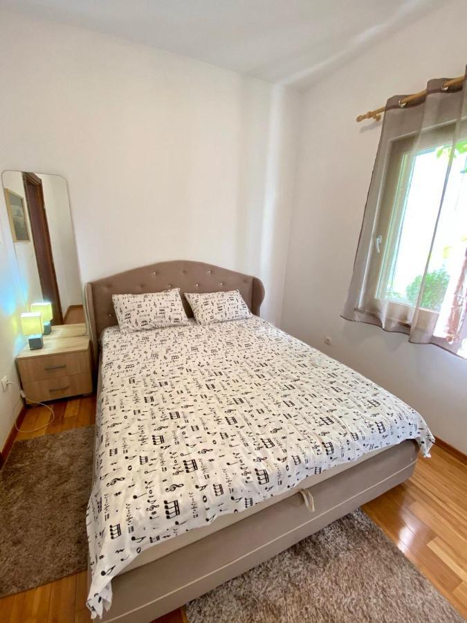 Roman Garden Apartment 리산 외부 사진